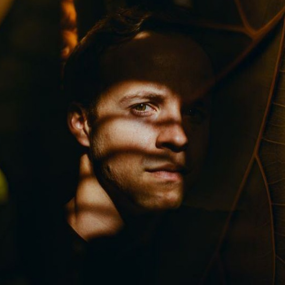 На Волнах Профита