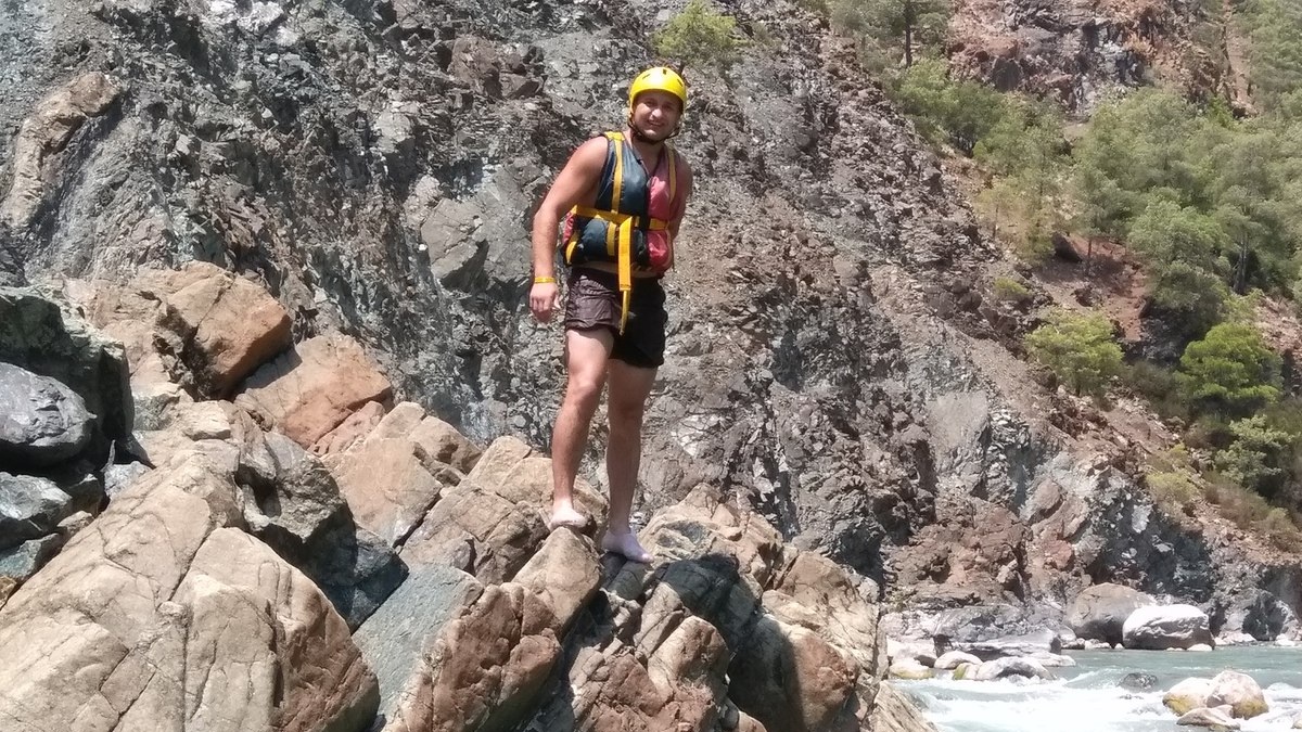 Дмитрий Иванов