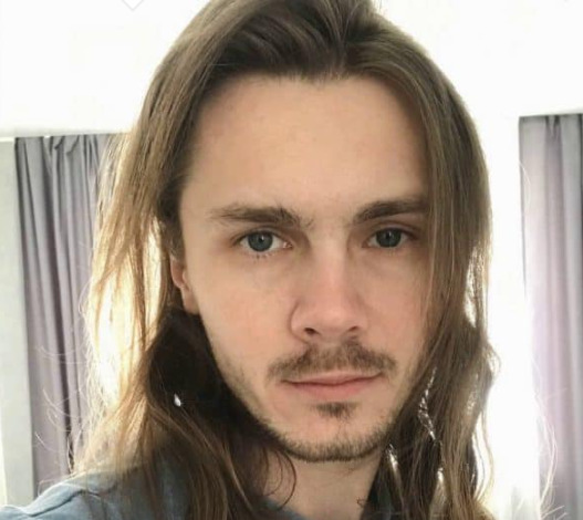 Артем Гелий