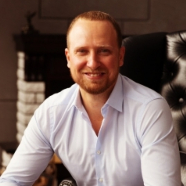 Дмитрий Шеломенцев