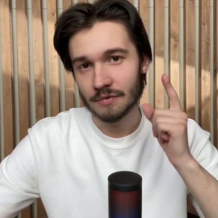 Владислав Мельник