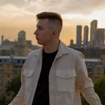 Владислав Скворцов