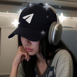 Девушка Дурова