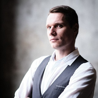 Дмитрий Каверин