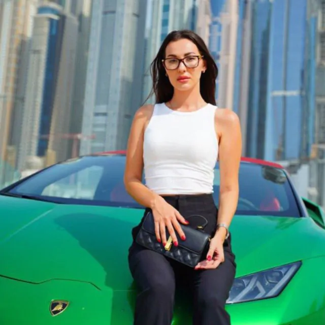 Алиса Владимировна